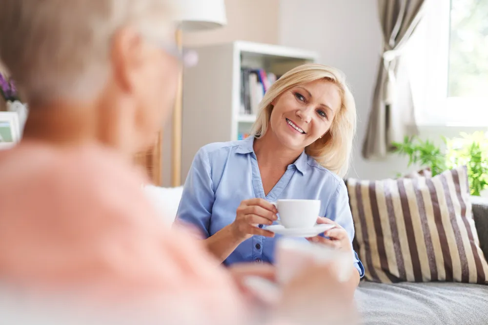 Dementia care at home vs. care home guide